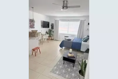13 NE 2nd Ave #203, Dania Beach, FL 33004 - Photo 1