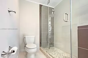 8401 SW 107th Ave, Miami, FL 33173 - Photo 15