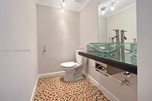 8401 SW 107th Ave, Miami, FL 33173 - Photo 5