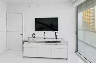 465 Brickell Ave, Miami, FL 33131 - Photo 7