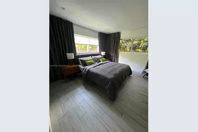 424 NE 28th Dr, Wilton Manors, FL 33334 - Photo 13