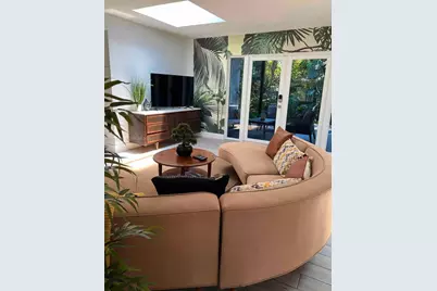 424 NE 28th Dr, Wilton Manors, FL 33334 - Photo 11