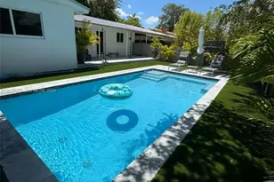 424 NE 28th Dr, Wilton Manors, FL 33334 - Photo 25