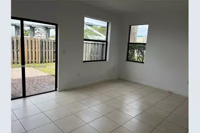 24804 SW 116th Ave, Homestead, FL 33032 - Photo 5