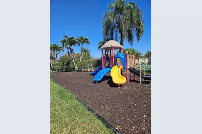 8837 NW 48th St #., Sunrise, FL 33351 - Photo 11
