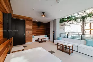 20 NE 11th St, Miami, FL 33132 - Photo 35
