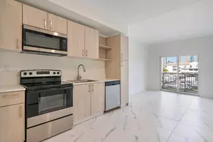 420 SW 7th Ave, Miami, FL 33130 - Photo 3