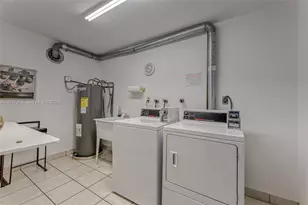1965 S Ocean Blvd, Lauderdale by the Sea, FL 33062 - Photo 17