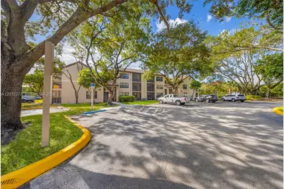 4381 W McNab Rd #20, Pompano Beach, FL 33069 - Photo 3