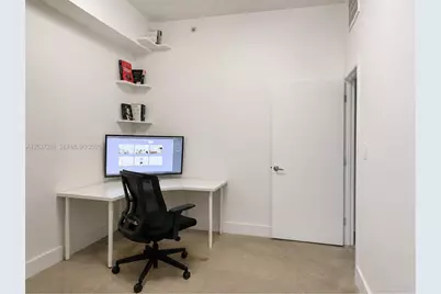 133 NE 2nd Ave #1508, Miami, FL 33132 - Photo 11