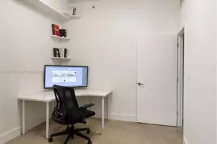 133 NE 2nd Ave, Miami, FL 33132 - Photo 11