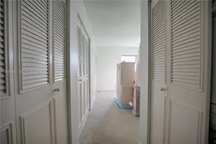 1024 SE 3rd Ave, Dania Beach, FL 33004 - Photo 13