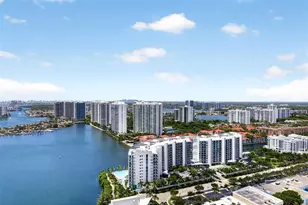 3370 Hidden Bay Dr, Aventura, FL 33180 - Photo 29