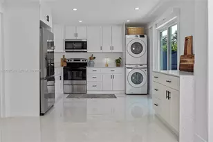 1473 NE 30th Ct, Pompano Beach, FL 33064 - Photo 9
