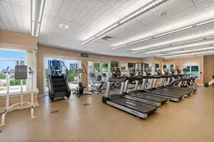 20000 E Country Club Dr, Aventura, FL 33180 - Photo 37