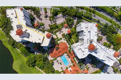 20000 E Country Club Dr #306, Aventura, FL 33180 - Photo 51