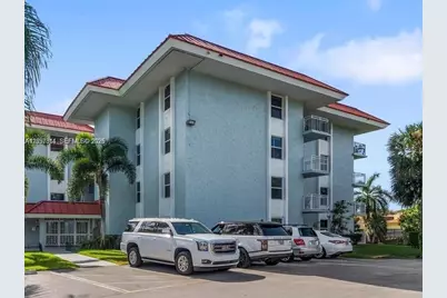 605 S Pine Island Rd #404A, Plantation, FL 33324 - Photo 3