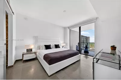 68 SE 6th St #3506, Miami, FL 33131 - Photo 11