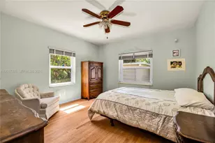 28 NW 100th St, Miami Shores, FL 33150 - Photo 17