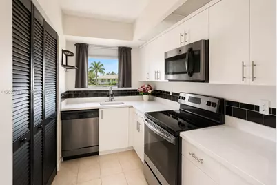 2518 SE 20th Pl #203-B, Homestead, FL 33035 - Photo 9