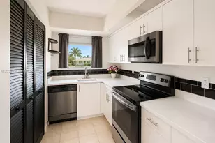 2518 SE 20th Pl, Homestead, FL 33035 - Photo 9