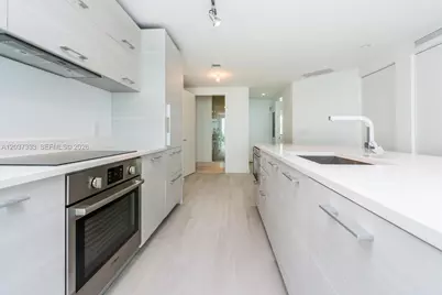 650 NE 32nd St #805, Miami, FL 33137 - Photo 17