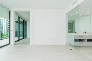 650 NE 32nd St, Miami, FL 33137 - Photo 21