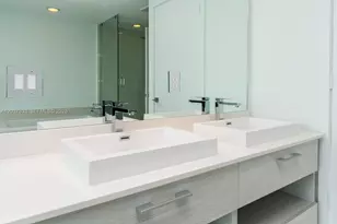 650 NE 32nd St, Miami, FL 33137 - Photo 31
