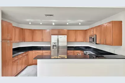 8390 SW 72 #106, Miami, FL 33143 - Photo 5
