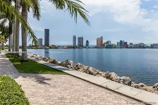 19101 NE 36th Ct, Aventura, FL 33180 - Photo 23