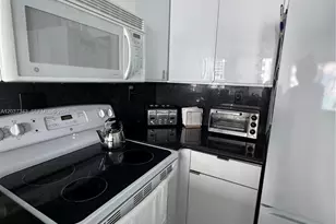 2501 S Ocean Dr, Hollywood, FL 33019 - Photo 13