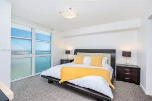 50 Biscayne Blvd, Miami, FL 33132 - Photo 9