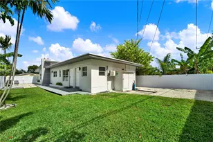 1236 NE 109th St, Miami, FL 33161 - Photo 1
