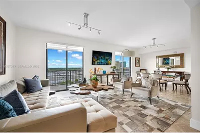 8390 SW 72nd Ave #905, Miami, FL 33143 - Photo 1