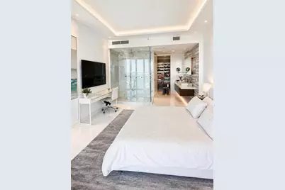 1100 Biscayne Blvd #4001, Miami, FL 33132 - Photo 11