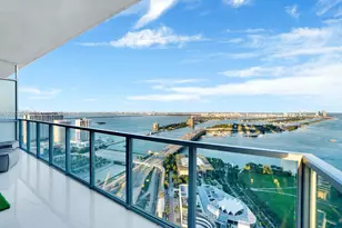 1100 Biscayne Blvd, Miami, FL 33132 - Photo 31