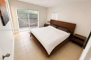 8650 SW 109th Ave, Miami, FL 33173 - Photo 5