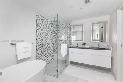 520 West Ave #2004, Miami Beach, FL 33139 - Photo 19