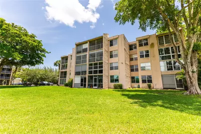 9495 Evergreen Pl #103, Davie, FL 33324 - Photo 23