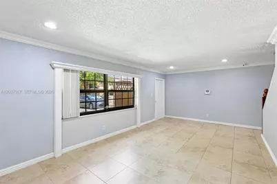 86 Ann Lee Ln, Tamarac, FL 33319 - Photo 9
