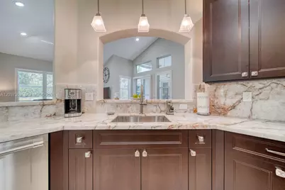 7725 NW 128th Ave, Parkland, FL 33076 - Photo 7