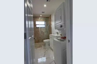 208 NW 7th St #1, Hallandale Beach, FL 33009 - Photo 3