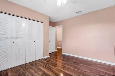 9601 SW 9th Ct, Pembroke Pines, FL 33025 - Photo 23