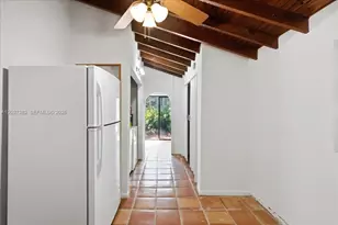 2550 Trapp Ave, Miami, FL 33133 - Photo 17