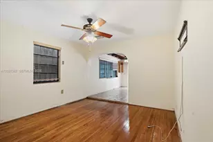 2550 Trapp Ave, Miami, FL 33133 - Photo 7