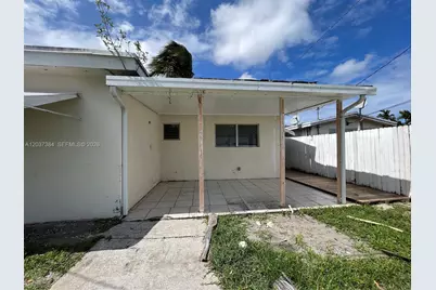 240 NW 48th Ct, Oakland Park, FL 33309 - Photo 13