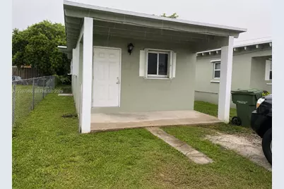 614 SW 10th Ave #2, Homestead, FL 33030 - Photo 1