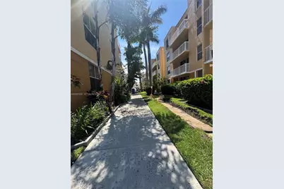 1341 SE 3rd Ave #112, Dania Beach, FL 33004 - Photo 21
