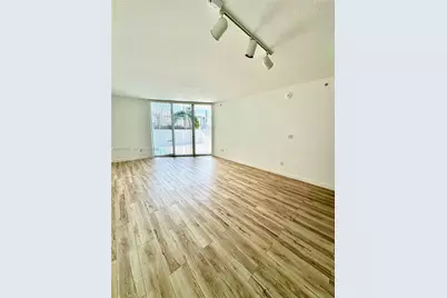 325 S Biscayne Blvd #1116, Miami, FL 33131 - Photo 5