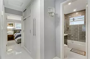 424 NE 27th Dr, Wilton Manors, FL 33334 - Photo 21